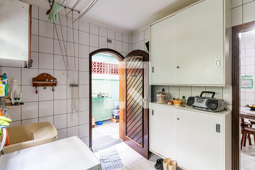 Casa, 3 quartos, 221 m² - Foto 35