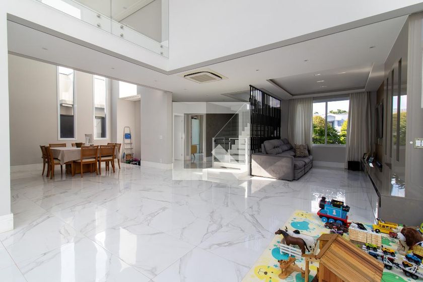 Casa à Venda - Fazenda Santa Cândida, 3 Quartos,  372 m2 em , Campinas - sp | SoloBR