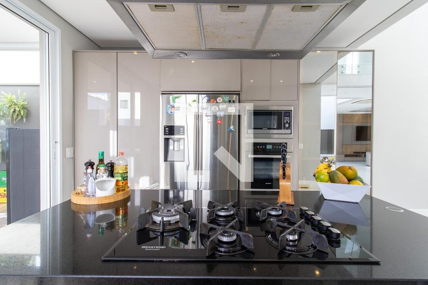 Casa à Venda - Fazenda Santa Cândida, 3 Quartos,  372 m2 em , Campinas - sp | SoloBR