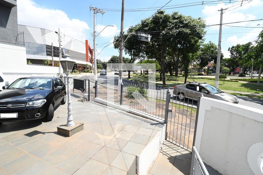 Casa à Venda - Jardim Chapadão, 3 Quartos,  182 m2 em , Campinas - sp | SoloBR