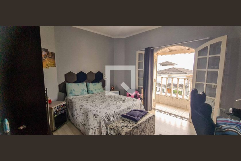 Casa, 4 quartos, 330 m² - Foto 51