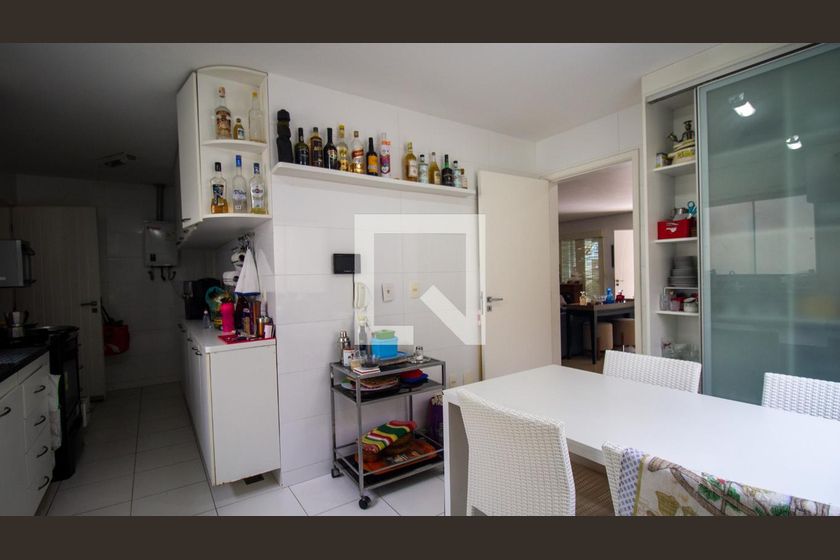 Casa, 5 quartos, 280 m² - Foto 46