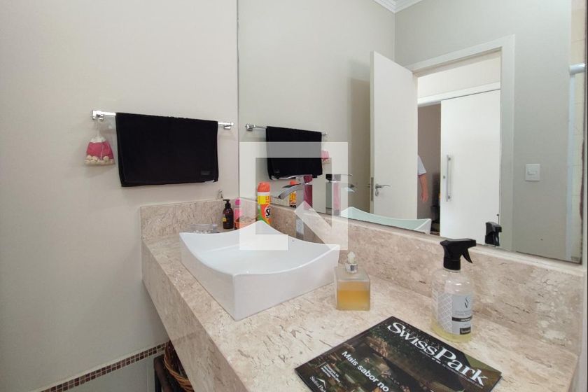 Casa à Venda - Jardim do Lago, 4 Quartos,  335 m2 em , Campinas - sp | SoloBR