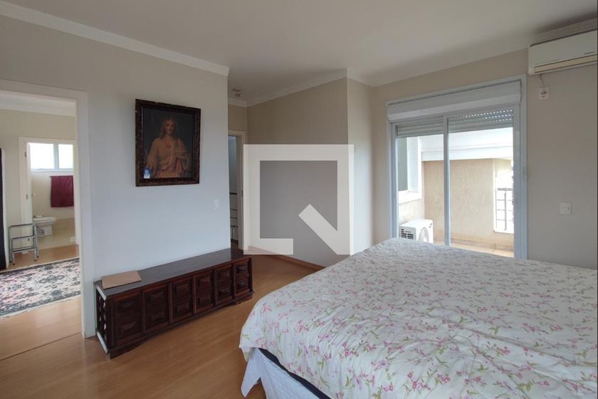 Casa à Venda - Jardim do Lago, 4 Quartos,  335 m2 em , Campinas - sp | SoloBR