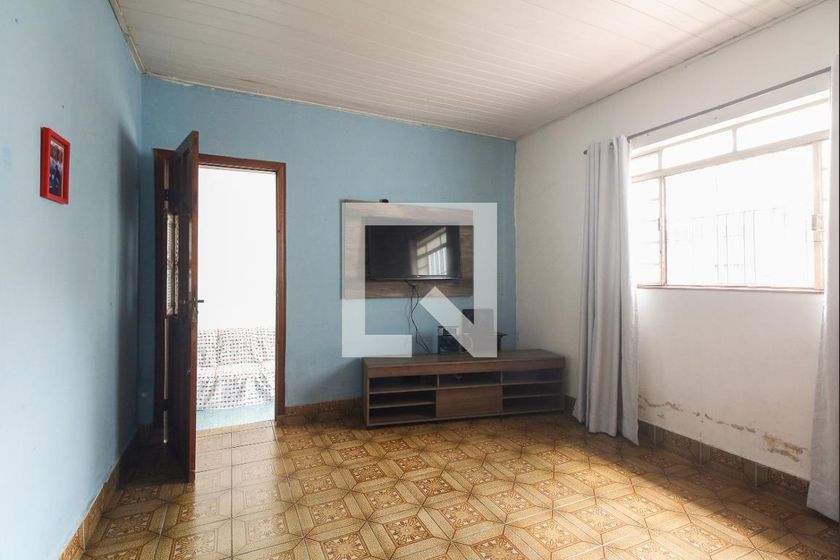 Casa, 4 quartos, 156 m² - Foto 1