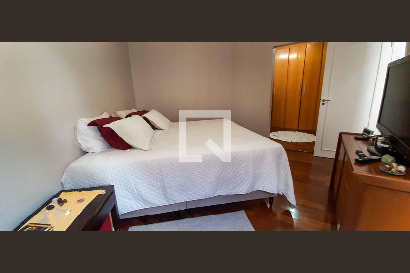 Casa, 3 quartos, 300 m² - Foto 20
