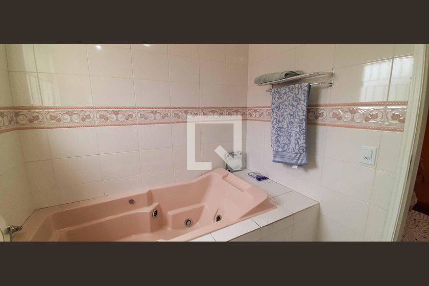 Casa, 3 quartos, 300 m² - Foto 27