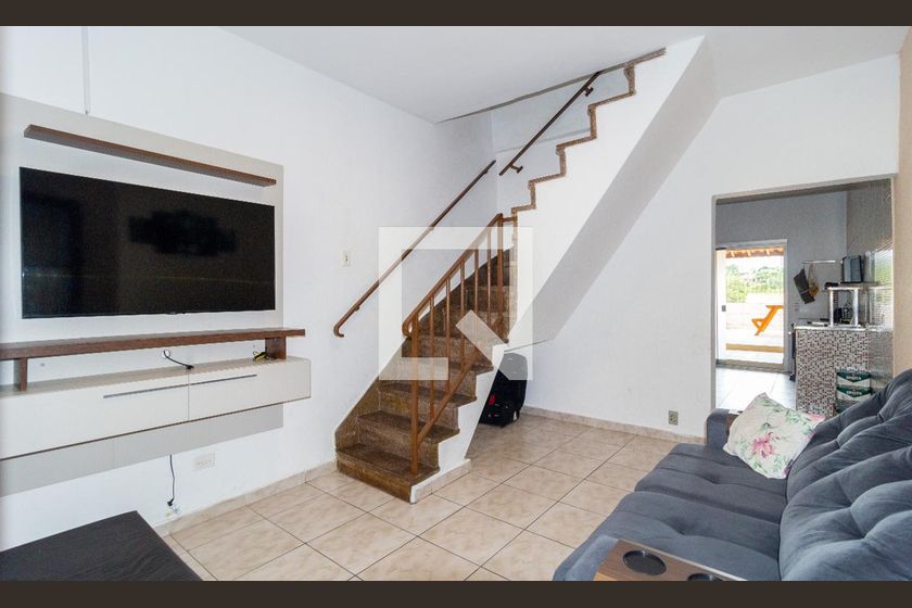 Casa, 2 quartos, 108 m² - Foto 1
