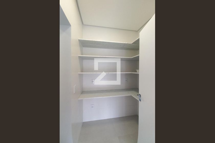 Casa à Venda - Swiss Park, 3 Quartos,  360 m2 em , Campinas - sp | SoloBR
