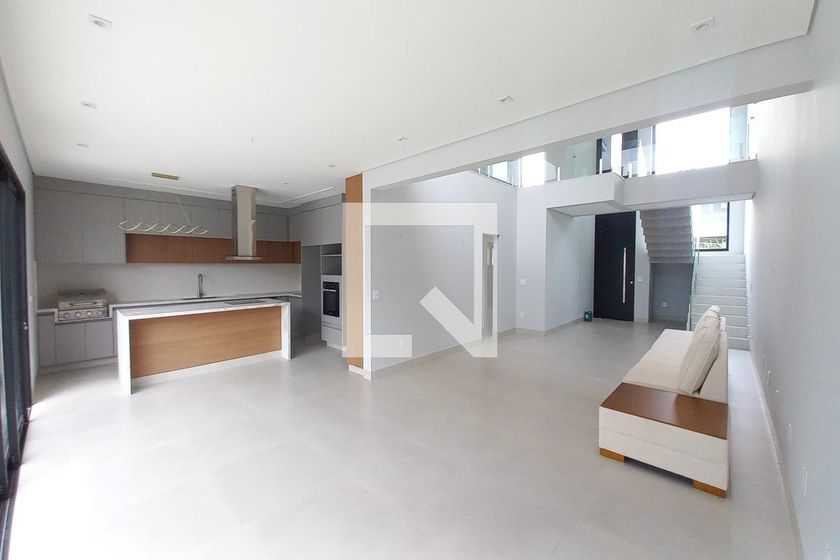 Casa à Venda - Swiss Park, 3 Quartos,  360 m2 em , Campinas - sp | SoloBR