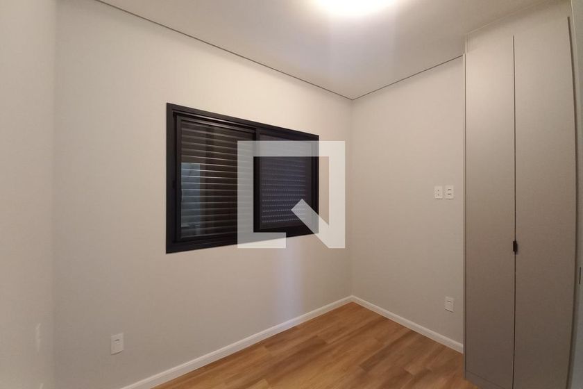 Casa à Venda - Swiss Park, 3 Quartos,  360 m2 em , Campinas - sp | SoloBR
