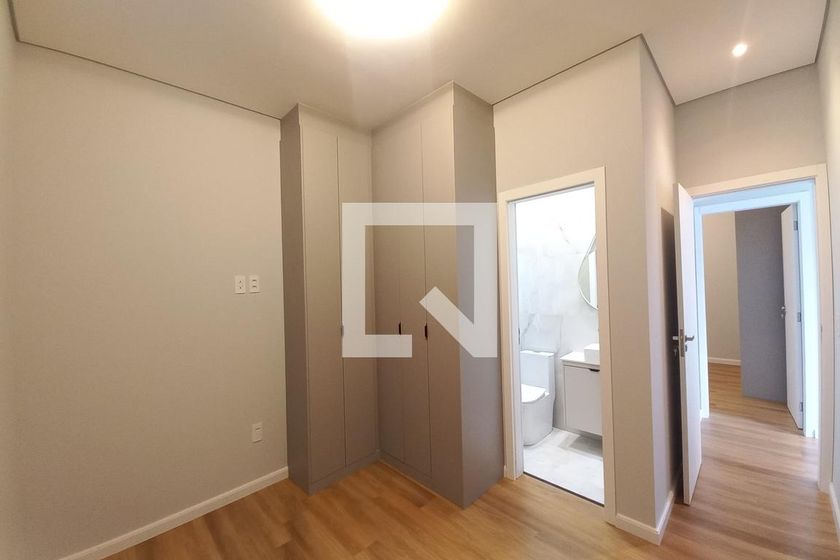 Casa à Venda - Swiss Park, 3 Quartos,  360 m2 em , Campinas - sp | SoloBR