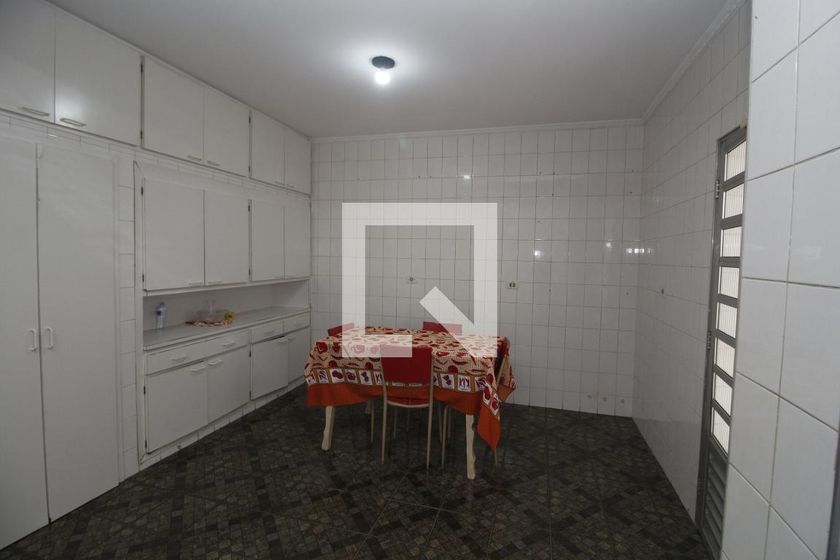 Casa, 4 quartos, 200 m² - Foto 37