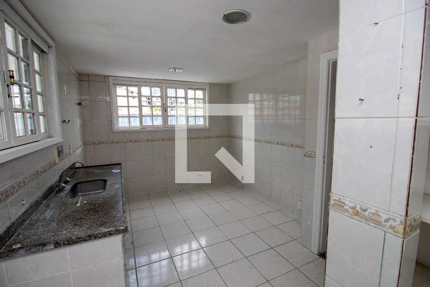 Casa, 3 quartos, 300 m² - Foto 33