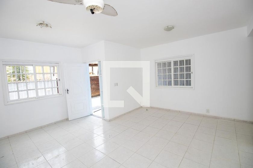 Casa, 3 quartos, 300 m² - Foto 3