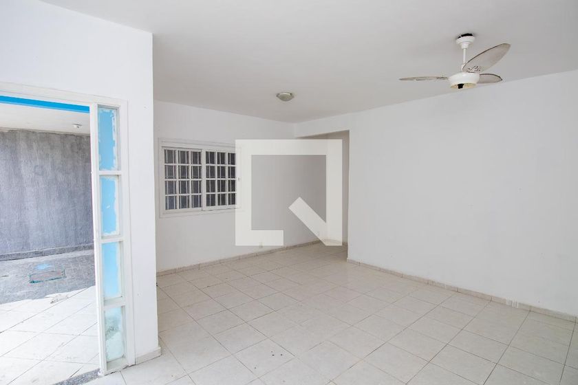 Casa, 3 quartos, 300 m² - Foto 4
