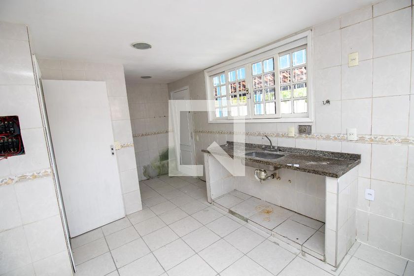 Casa, 3 quartos, 300 m² - Foto 35