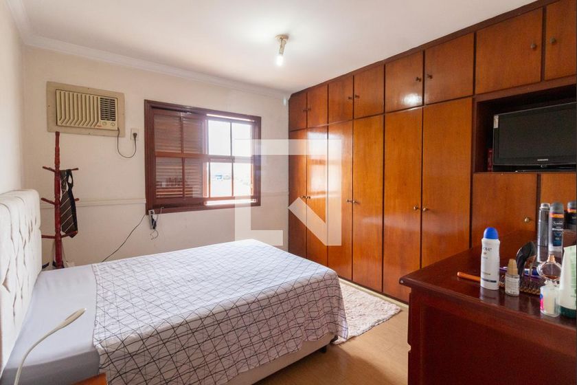 Casa, 3 quartos, 200 m² - Foto 47