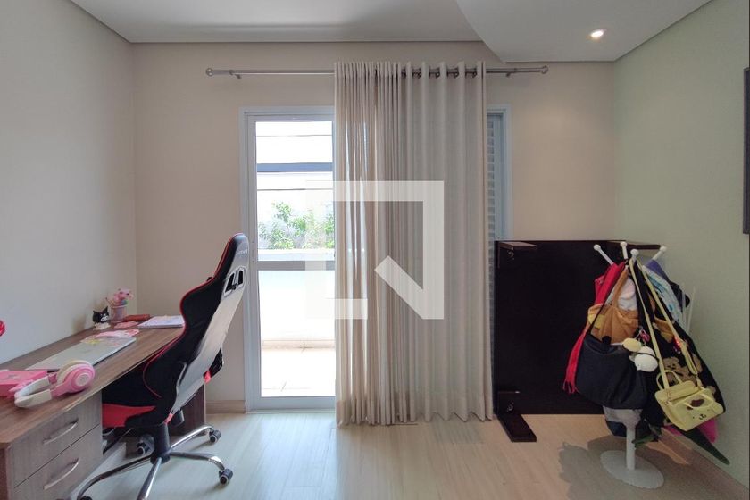 Casa à Venda - Swiss Park, 4 Quartos,  300 m2 em , Campinas - sp | SoloBR