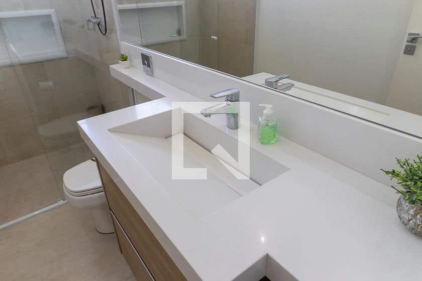 Casa à Venda - Swiss Park, 5 Quartos,  360 m2 em , Campinas - sp | SoloBR
