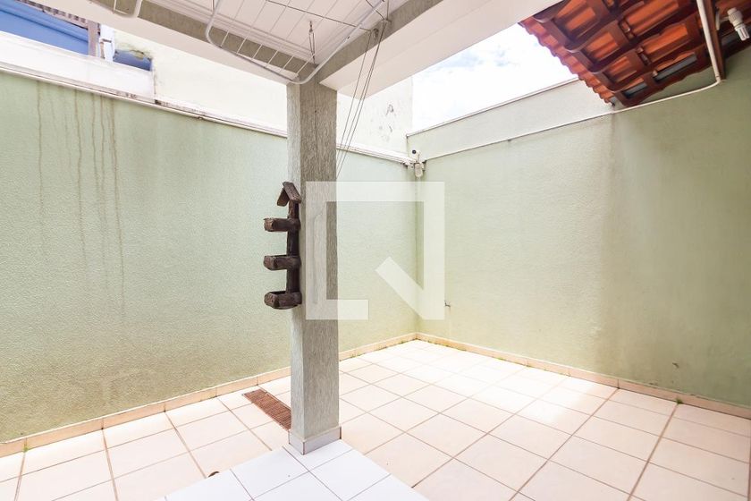 Casa, 4 quartos, 185 m² - Foto 48