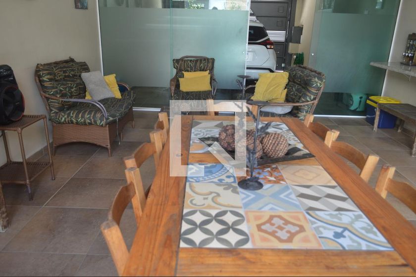 Casa, 3 quartos, 218 m² - Foto 103