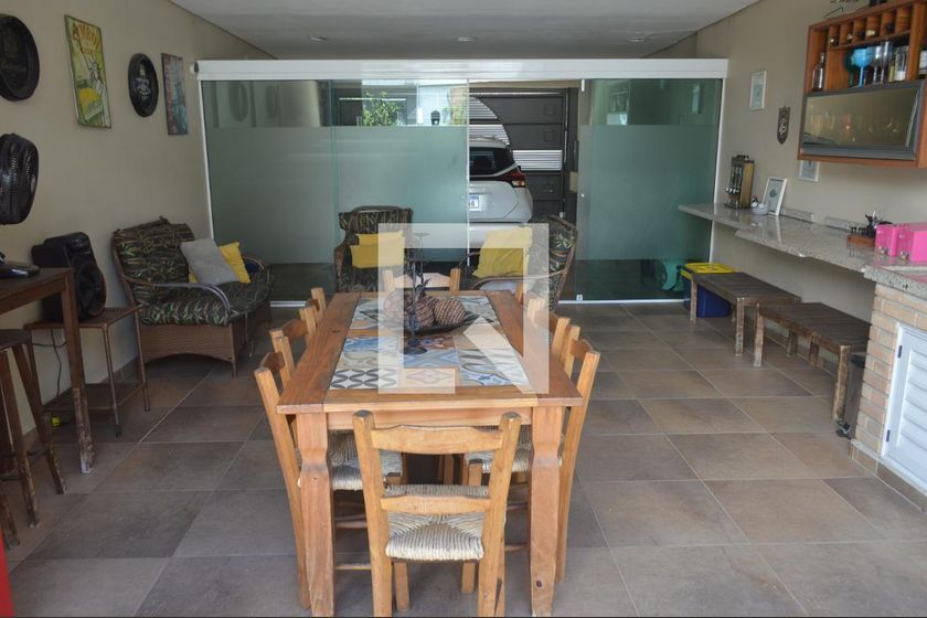 Casa, 3 quartos, 218 m² - Foto 93