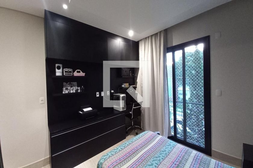 Casa à Venda - Swiss Park, 3 Quartos,  420 m2 em , Campinas - sp | SoloBR