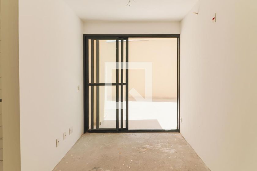 Apartamento com 2 quartos Ã  venda em Jardim Éster Yolanda, São Paulo
