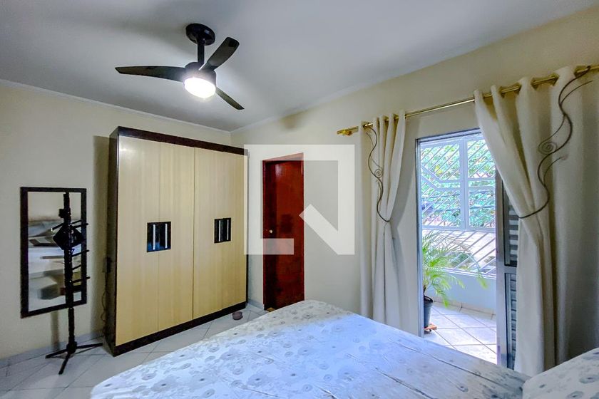 Casa, 3 quartos, 200 m² - Foto 15