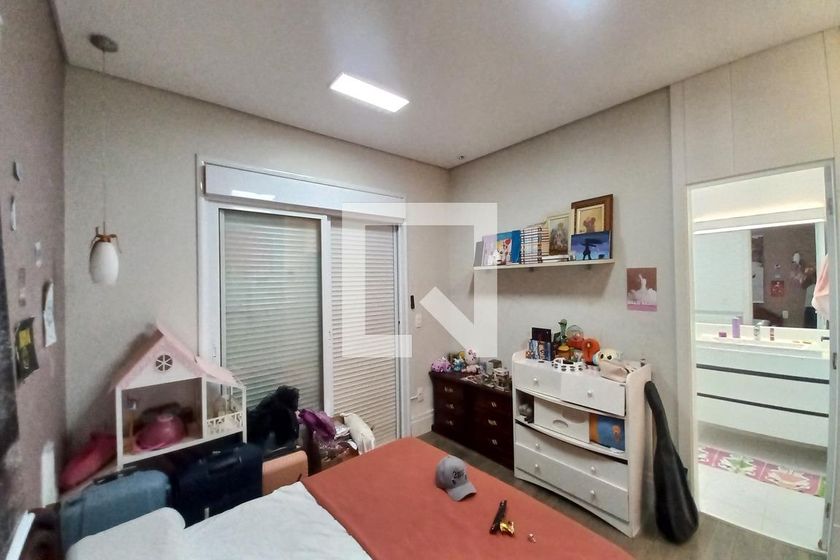 Casa à Venda - Swiss Park, 4 Quartos,  420 m2 em , Campinas - sp | SoloBR