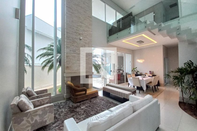 Casa à Venda - Swiss Park, 4 Quartos,  420 m2 em , Campinas - sp | SoloBR