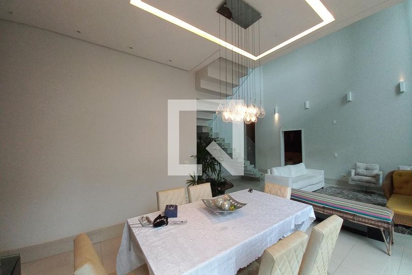 Casa à Venda - Swiss Park, 4 Quartos,  420 m2 em , Campinas - sp | SoloBR