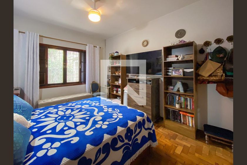 Casa, 4 quartos, 225 m² - Foto 39