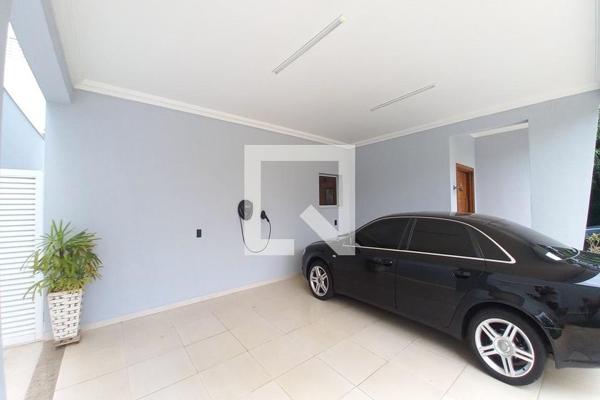 Casa à Venda - Swiss Park, 4 Quartos,  375 m2 em , Campinas - sp | SoloBR