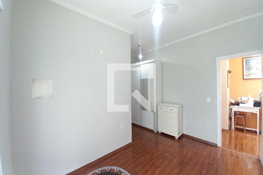 Casa à Venda - Swiss Park, 4 Quartos,  375 m2 em , Campinas - sp | SoloBR