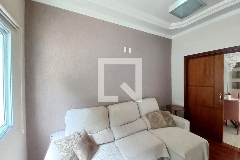Casa à Venda - Swiss Park, 4 Quartos,  375 m2 em , Campinas - sp | SoloBR