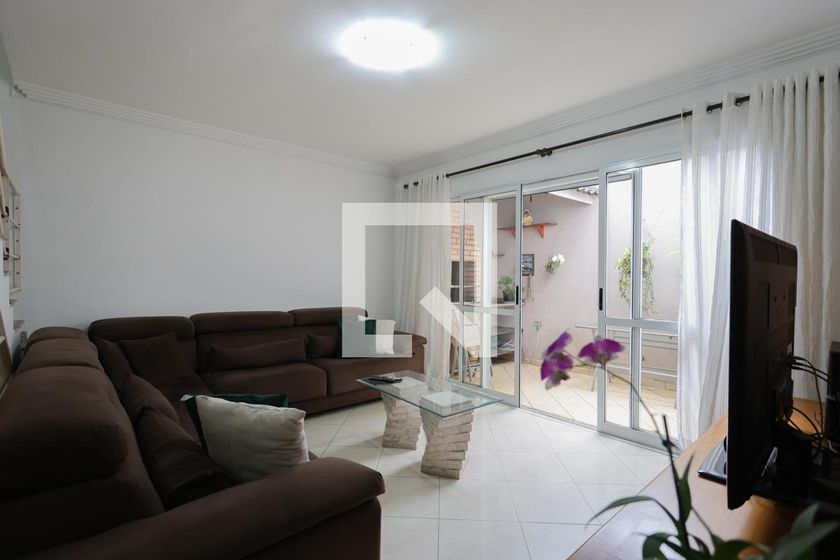 Casa, 4 quartos, 174 m² - Foto 1