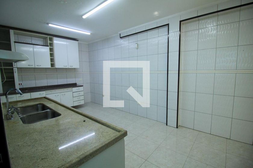 Casa, 2 quartos, 180 m² - Foto 30