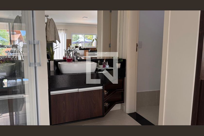 Casa à Venda - Swiss Park, 5 Quartos,  358 m2 em , Campinas - sp | SoloBR