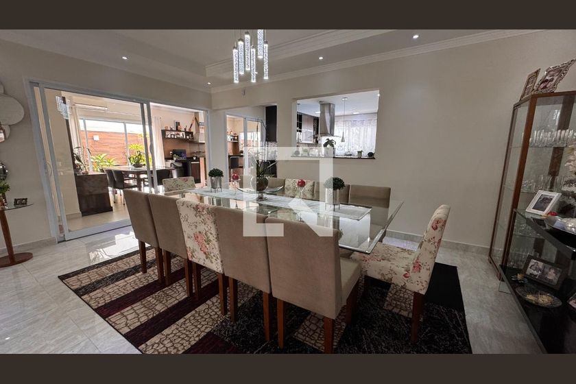 Casa à Venda - Swiss Park, 5 Quartos,  358 m2 em , Campinas - sp | SoloBR