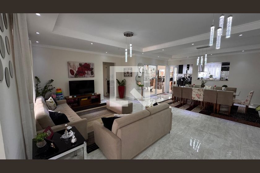 Casa à Venda - Swiss Park, 5 Quartos,  358 m2 em , Campinas - sp | SoloBR