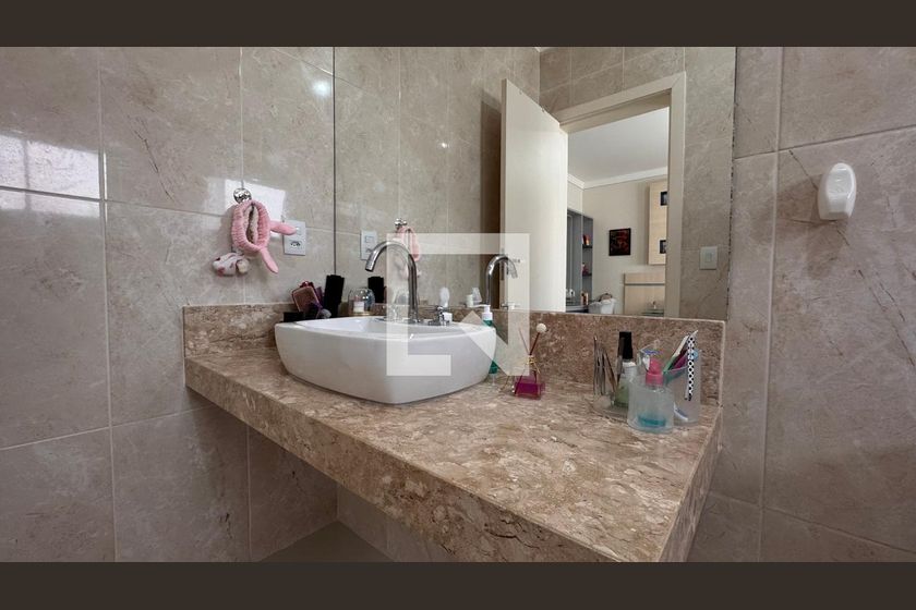 Casa à Venda - Swiss Park, 5 Quartos,  358 m2 em , Campinas - sp | SoloBR