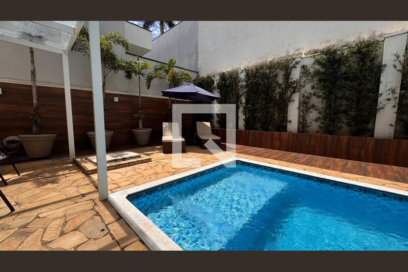 Casa à Venda - Swiss Park, 5 Quartos,  358 m2 em , Campinas - sp | SoloBR