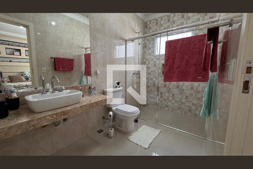 Casa à Venda - Swiss Park, 5 Quartos,  358 m2 em , Campinas - sp | SoloBR