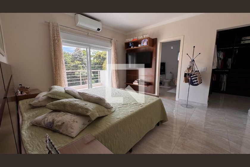 Casa à Venda - Swiss Park, 5 Quartos,  358 m2 em , Campinas - sp | SoloBR