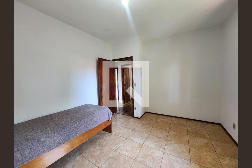 Casa à Venda - Barão Geraldo - Centro, 6 Quartos,  690 m2 em , Campinas - sp | SoloBR