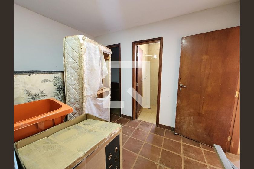 Casa à Venda - Barão Geraldo - Centro, 6 Quartos,  690 m2 em , Campinas - sp | SoloBR