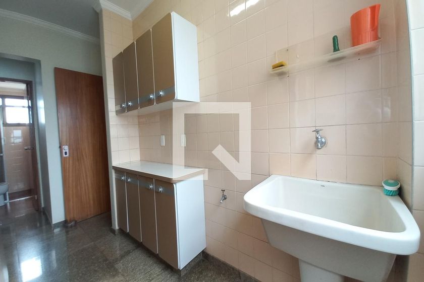 Apartamento à Venda - Cambuí, 5 Quartos,  210 m2 em , Campinas - sp | SoloBR