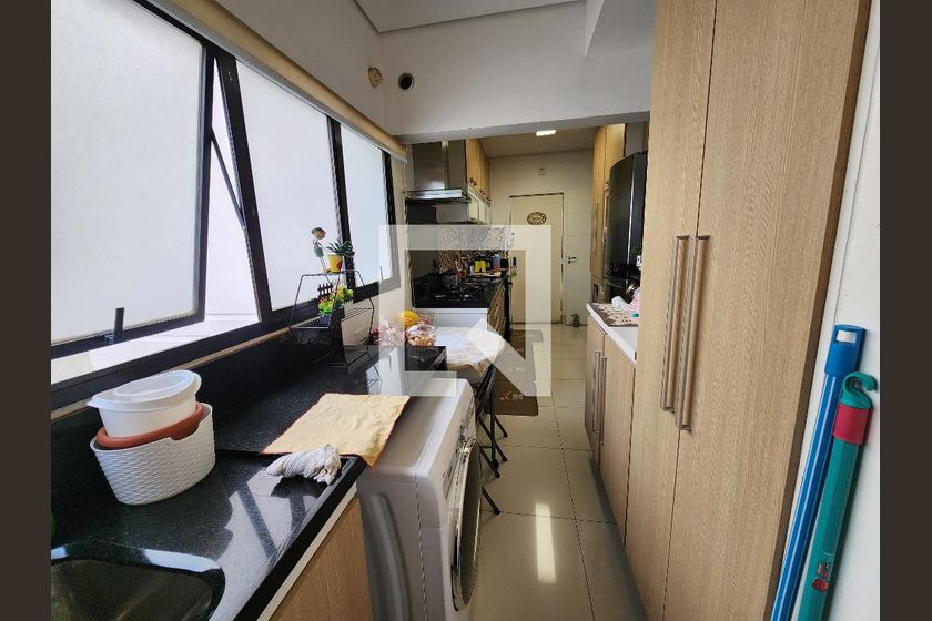 Apartamento à Venda - Bosque, 3 Quartos,  185 m2 em , Campinas - sp | SoloBR